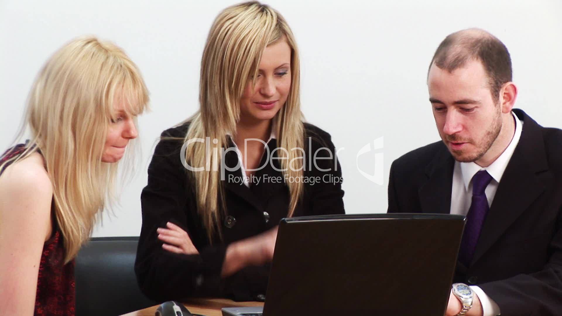 Was für ein mann suchen frauen Kontakte für Bewerbungsfragen bei EDAG Engineering